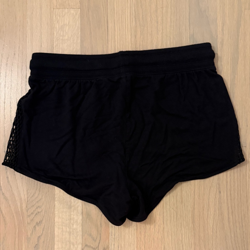 ALO Yoga Women's Black Athletic Shorts - Picture 4 of 5